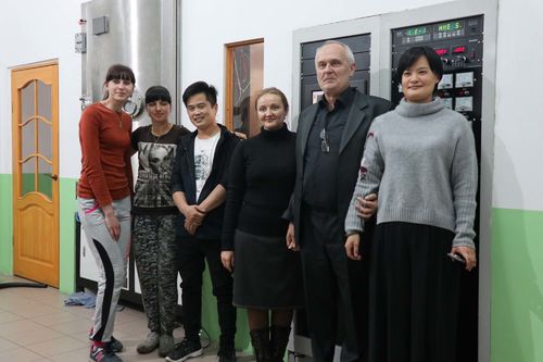 Tin tức công ty mới nhất về Bảo trì máy PVD tại Ukraine